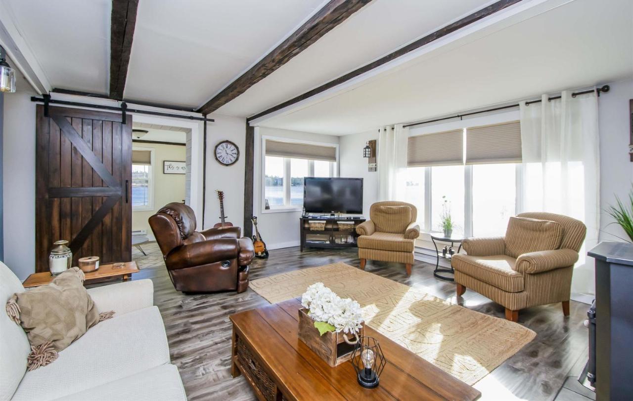 Atlantic Shores Retreat Villa Port Dufferin Kültér fotó